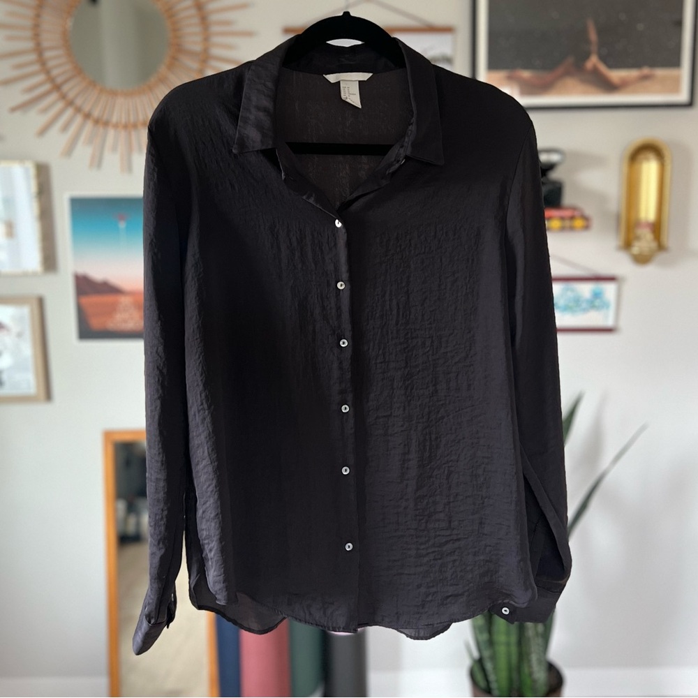 H&M Women's Black Long Sleeve Textured Button Up - Size 14 - Picture 5 of 5